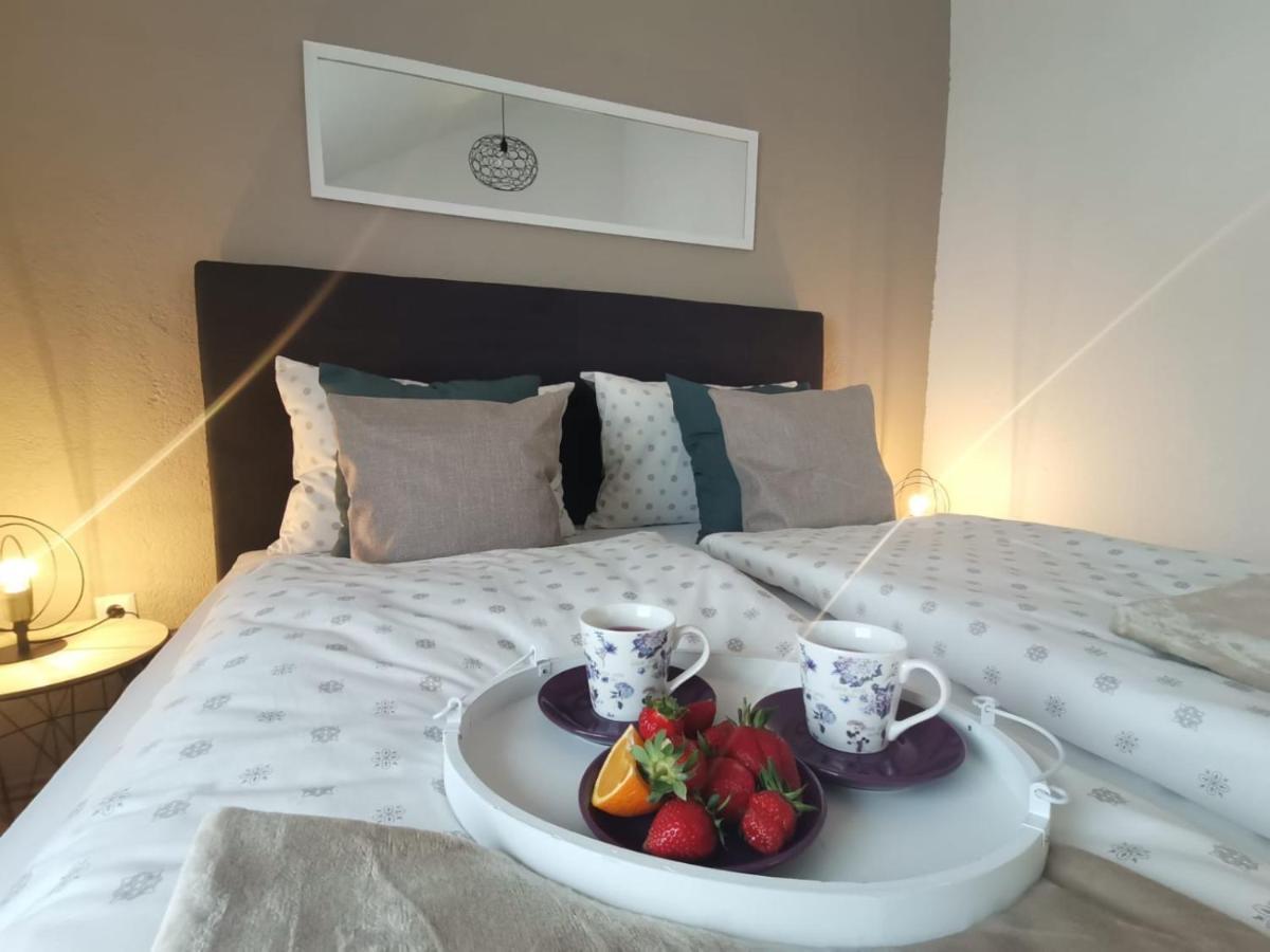 King'S Cave Deluxe Apartment ไยเซ ภายนอก รูปภาพ