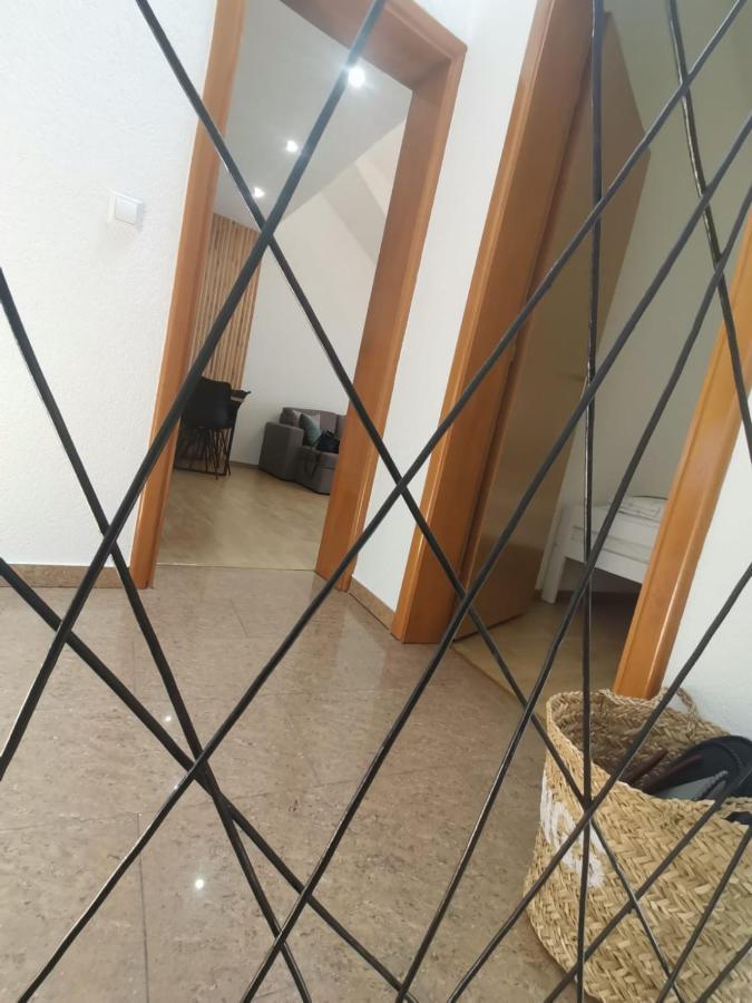 King'S Cave Deluxe Apartment ไยเซ ภายนอก รูปภาพ