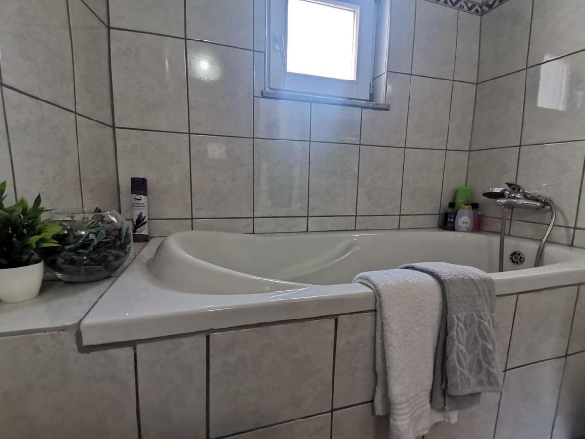 King'S Cave Deluxe Apartment ไยเซ ภายนอก รูปภาพ